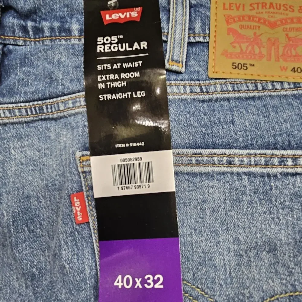 Levi's Men's 505 Regular Fit Straight Leg Jeans